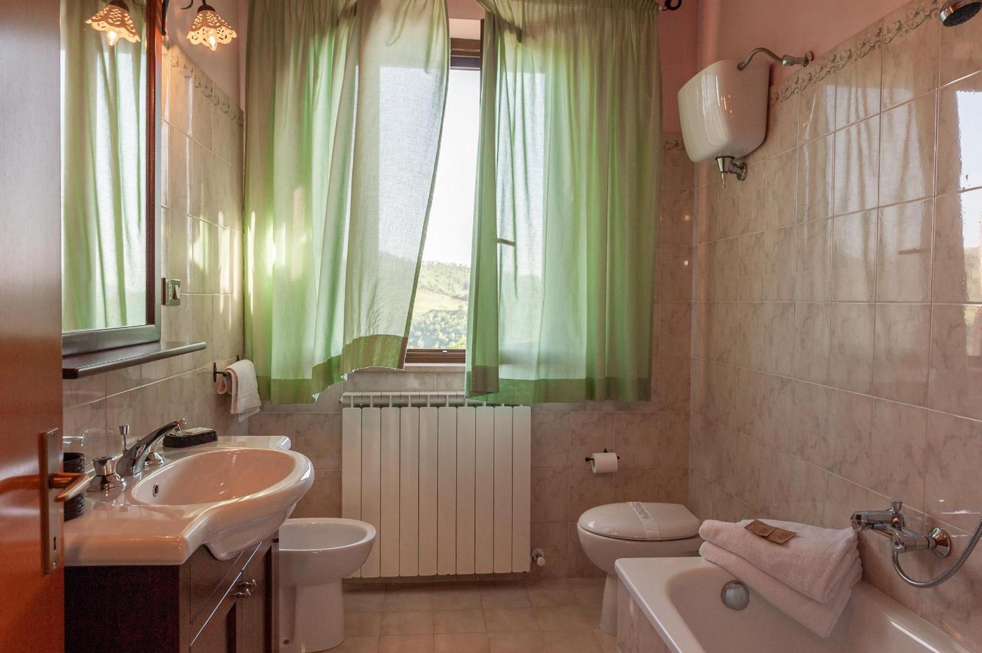 Agriturismo Le Dolci Colline Valfabbrica Номер фото
